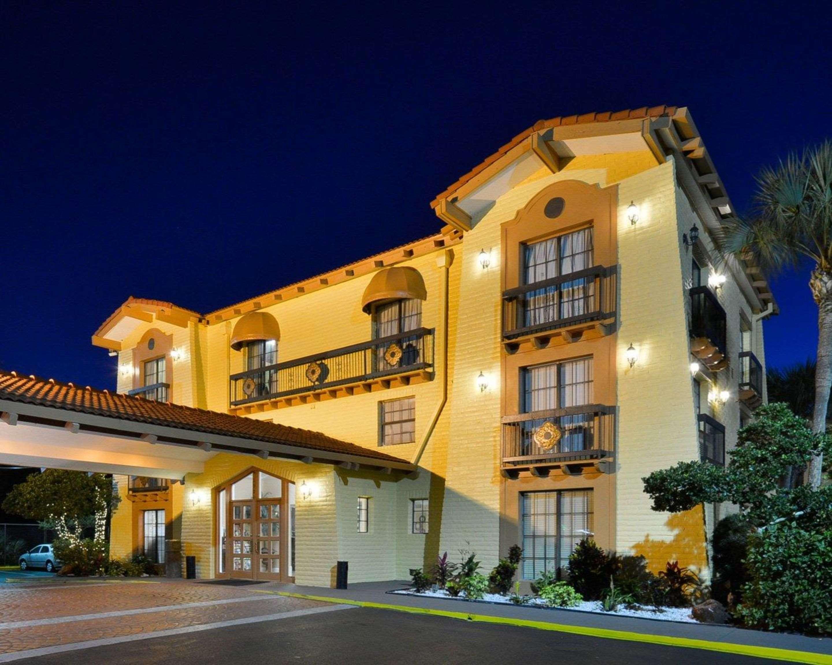 Rodeway Inn Near Ybor City - Casino Tampa Exterior foto